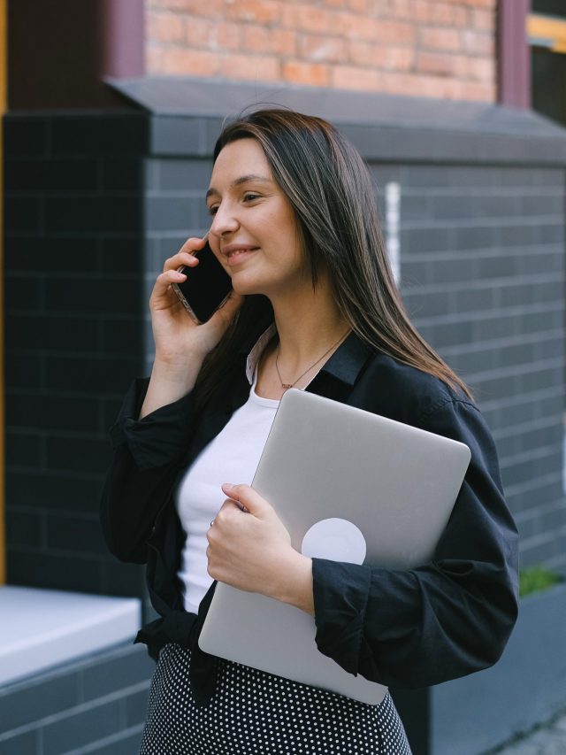 What are the best career objectives in a resume for a fresher?