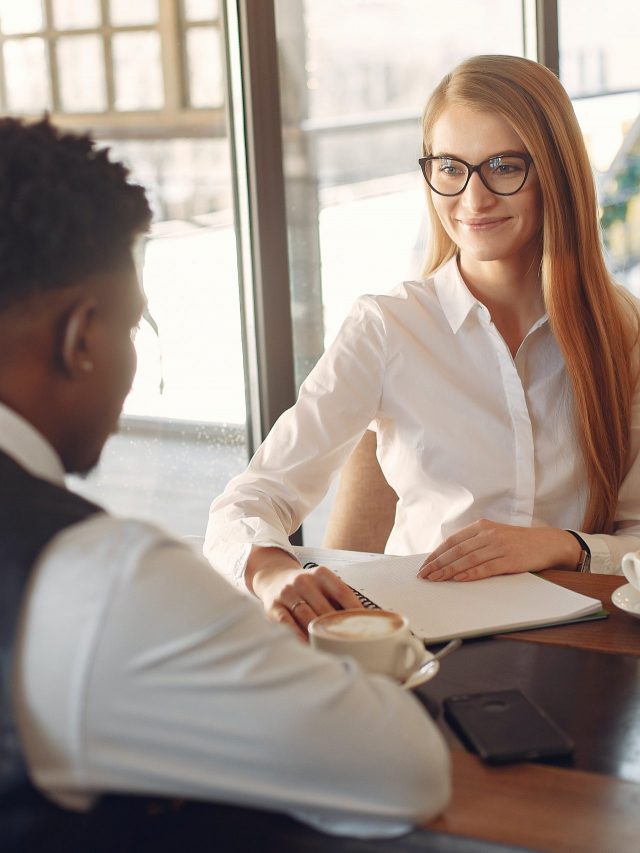 How to Describe Yourself in an Interview
