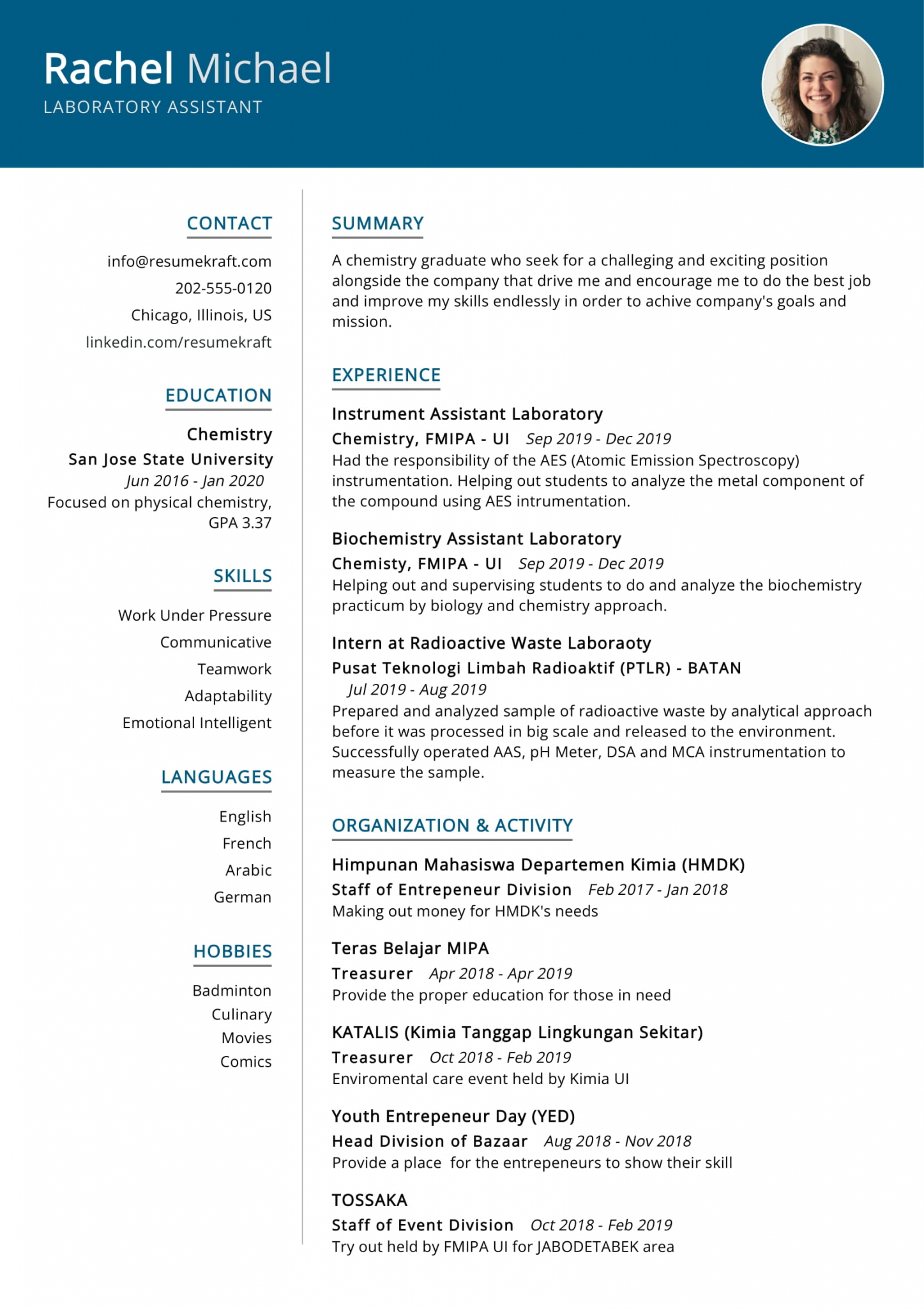 Top 27 Simple Resume Templates Free Download in 2024 - ResumeKraft