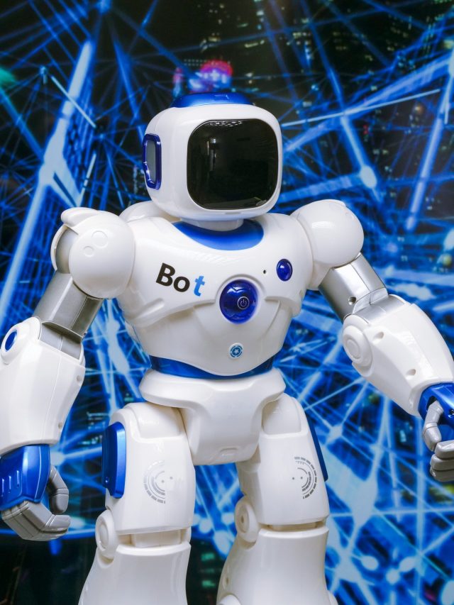 Top 8 Robotics Skills: Land a Tech Job 2023